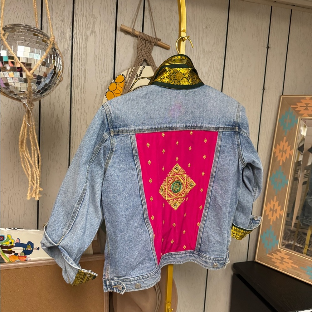 Vintage Tommy Hilfiger embellished denim jacket with pink and gold embroidering